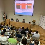 Uno de los encuentros organizados por la Consejería de Inclusión para informar 