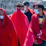 Inmigrantes rescatados por Salvamento Marítimo