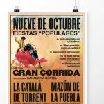 Carteles que Compromís ha pegado por la ciudad para criticar al PP