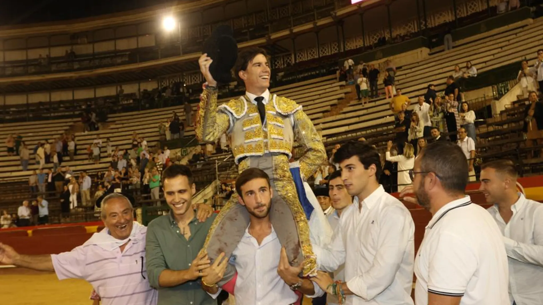 Alejandro Peñaranda, a hombros en Valencia