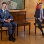 Sánchez se reúne con Feijóo en su ronda de contactos para la investidura