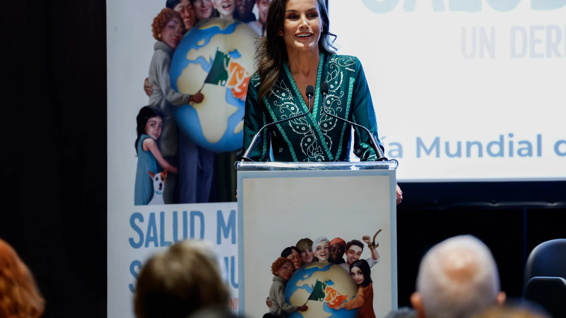 MADRID, 10/10/2023.- La reina Letizia interviene este martes durante el acto institucional del Día Mundial de la Salud Mental, que este año se ha celebrado en un hotel de Madrid. EFE/Chema Moya