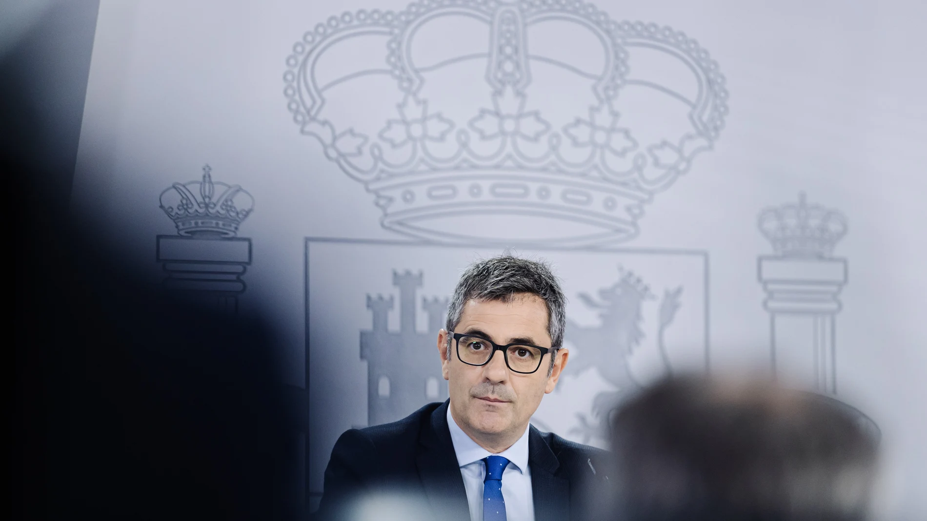 El ministro de la Presidencia, Relaciones con las Cortes y Memoria Democrática en funciones, Félix Bolaños, ofrece una rueda de prensa posterior a la reunión del Consejo de Ministros, en el Palacio de la Moncloa.