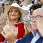 La plaza de toros de Las Ventas se llena de rostros conocidos en la corrida del día de la Hispanidad