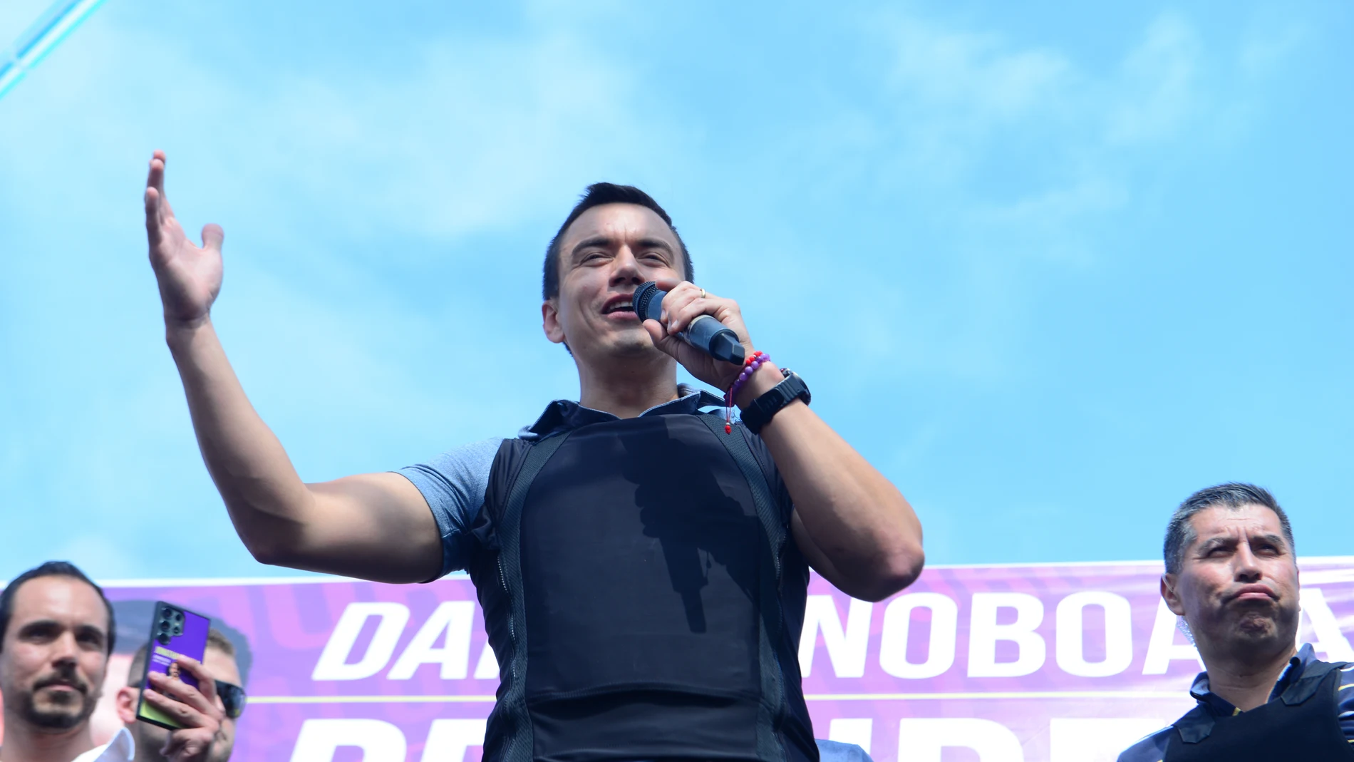 Ecuador.- El empresario Daniel Noboa se convierte en el presidente más joven de la historia de Ecuador