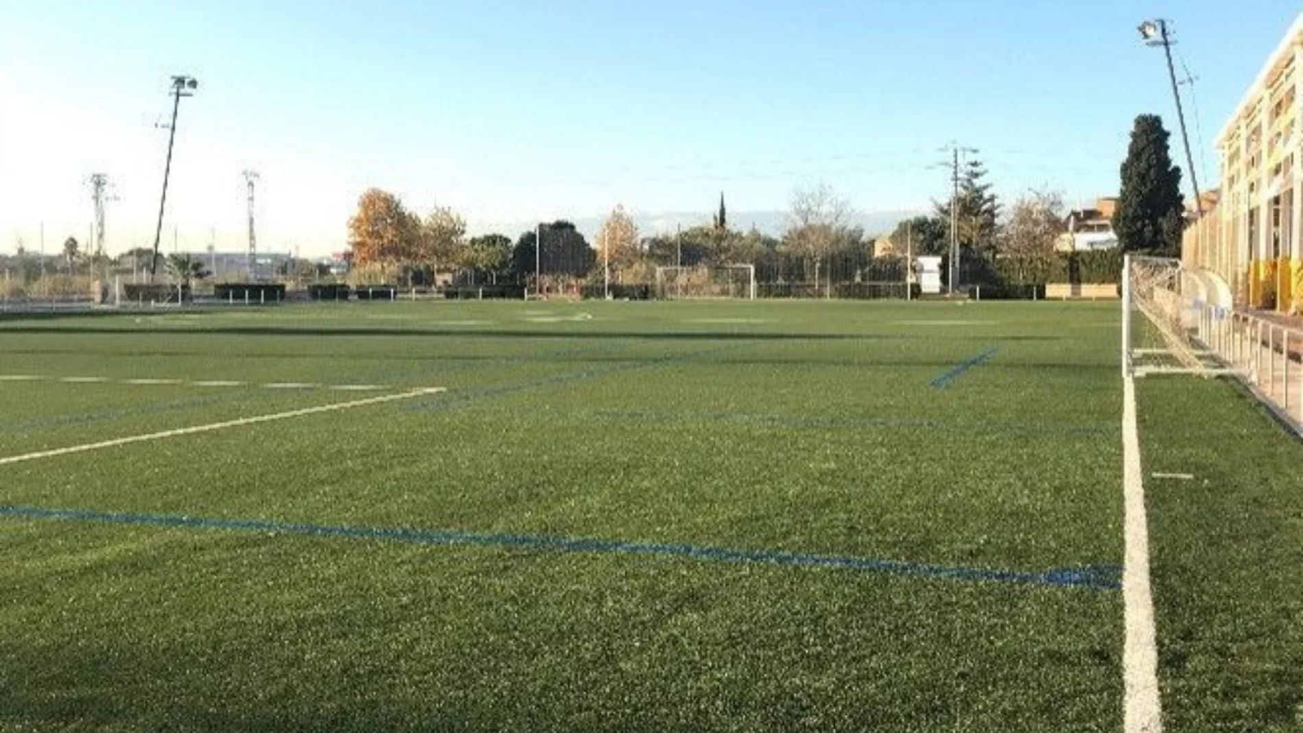 Adiós al césped artificial en los terrenos de juego