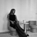 María Pombo con zapatos de Bimani.