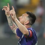 Leo Messi le roba un récord a su amigo Luis Suárez