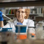 Margarita del Val, química, viróloga e inmunóloga española, ​​​ investigadora del CSIC. David Jar
