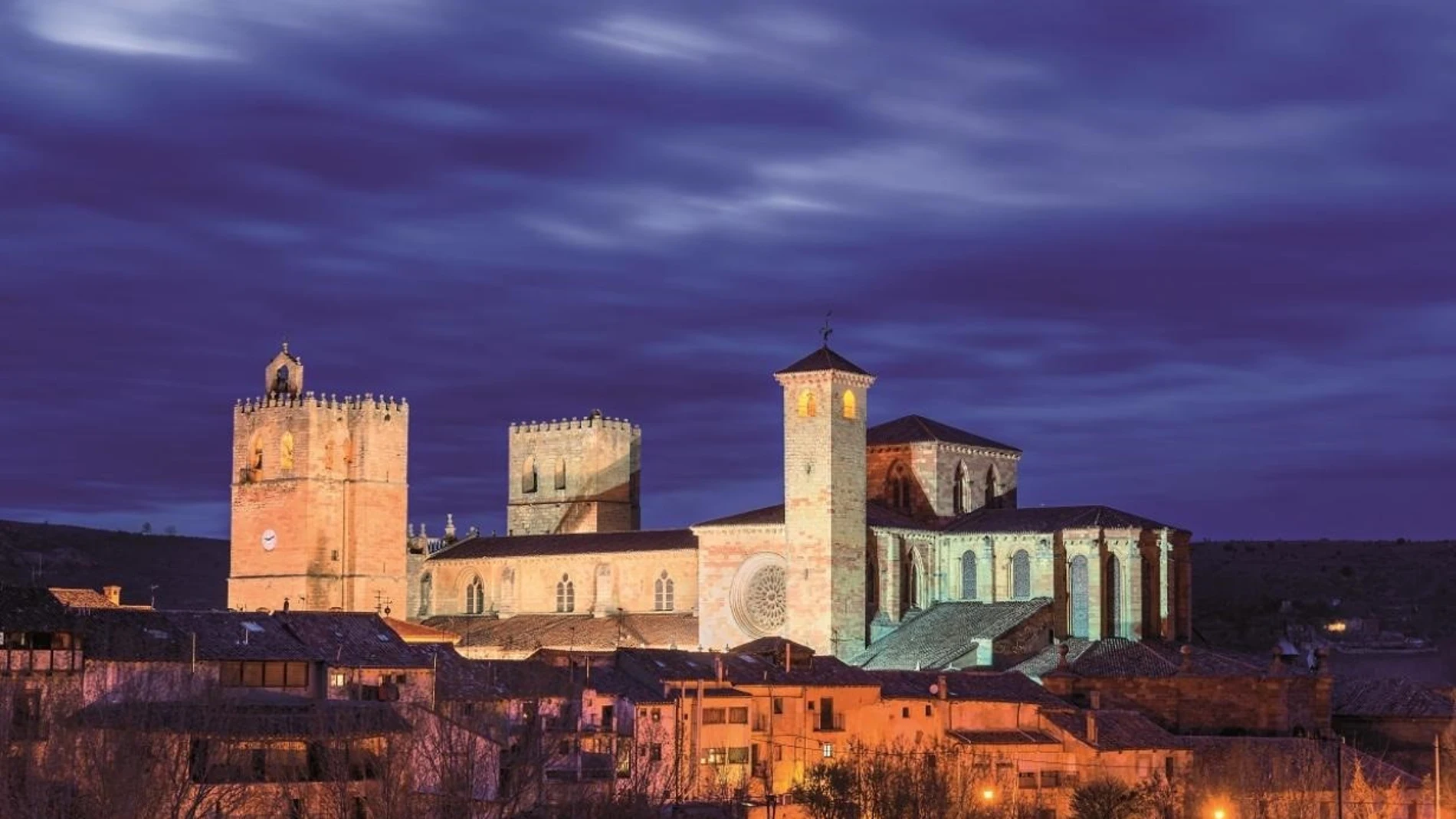 Sigüenza recibe el reconocimiento internacional de las 'Best Tourism Villages' . JCCM 19/10/2023