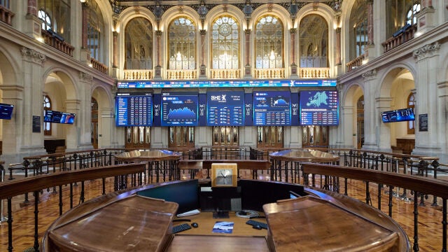 Economía/Bolsa.- El Ibex 35 pierde los 9.200 puntos tras caer un 0,7% Economía/Bolsa.- El Ibex 35 pierde los 9.200 puntos tras caer un 0,7%