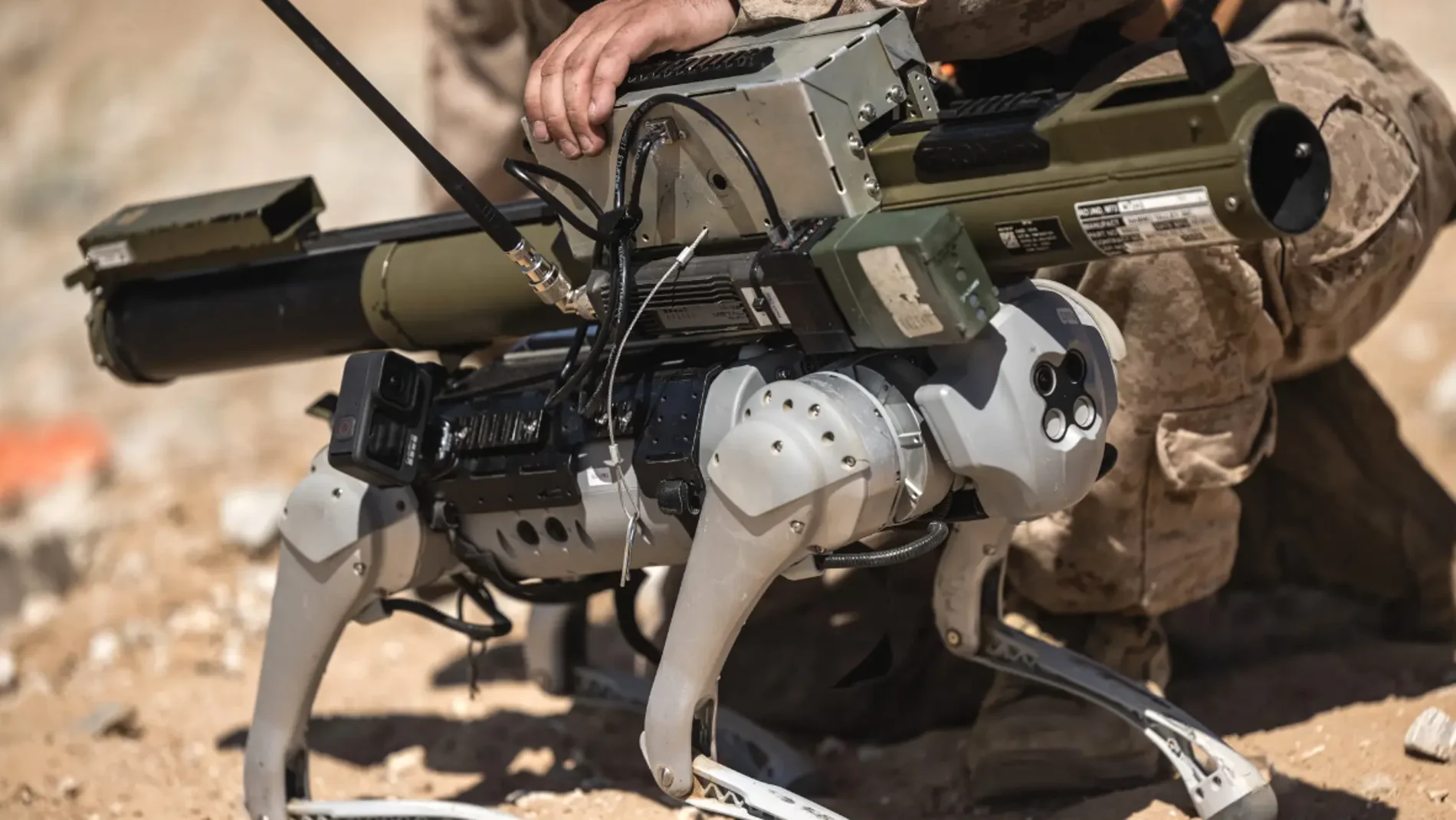 Robot militar