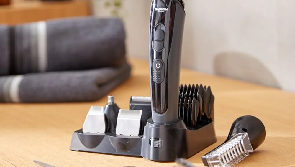 Recortadora de pelo y barba con varios accesorios