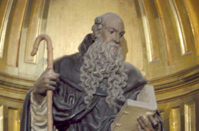 Escultura de San Frutos en la Catedral de Segovia