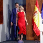 Yolanda Díaz con vestido rojo de Zara. 