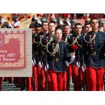 El pendón repostero alude a Franco y se pudo ver en la Academia General Militar de Zaragoza durante la jura del pasado día 7