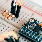 Las materias STEAM las disciplinas de ciencia, tecnología, ingeniería, artes y matemáticas