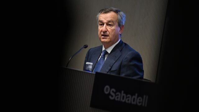 Economía/Finanzas.- González-Bueno (Sabadell): "No tenemos intención de hacer ni compras ni ventas ni aquí ni fuera"