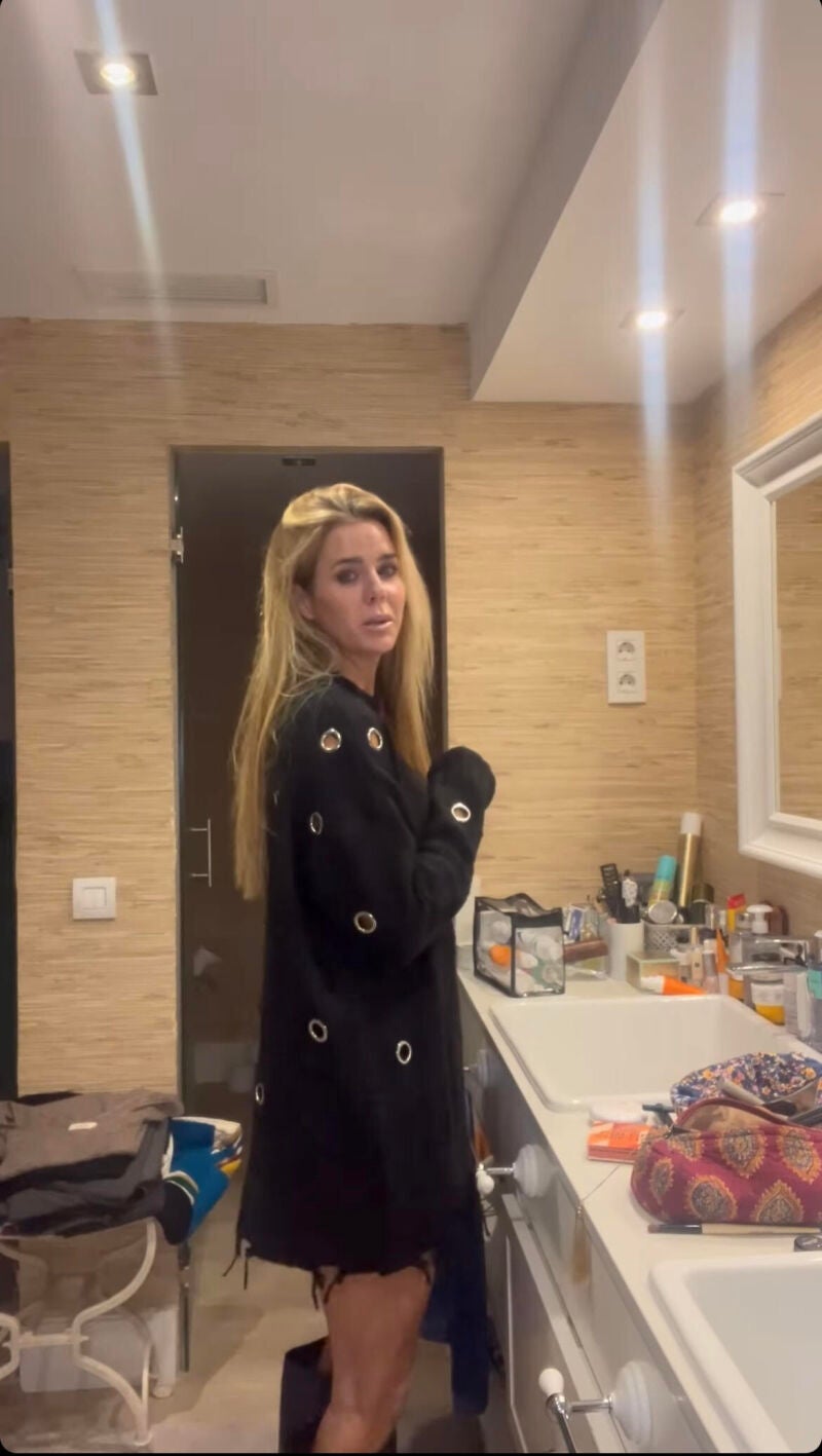 Amelia Bono con jersey de Zara.