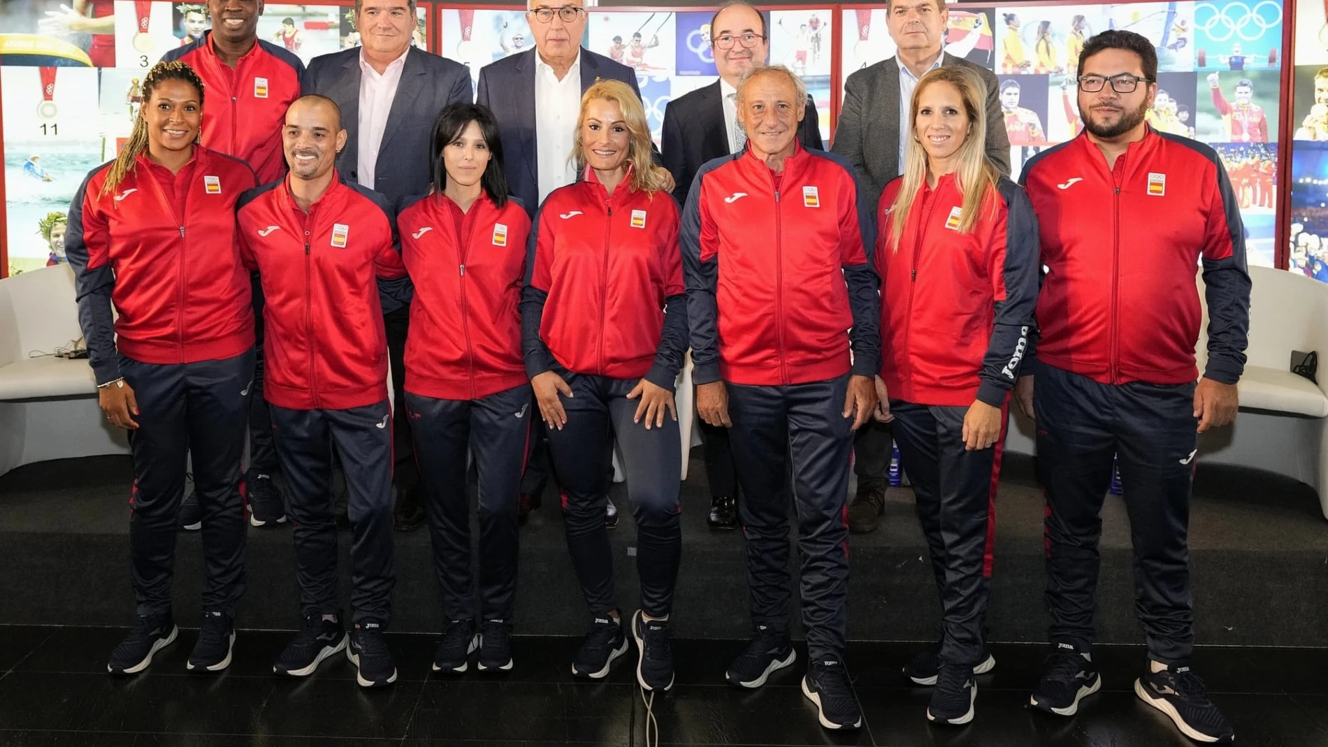 Varios.- El COE presenta sus 25 centros deportivos para refugiados para recalcar que "España es el mejor país del mundo"