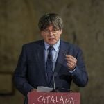 CODALET, (FRANCIA), 21/08/2023.- El expresidente de la Generalitat Carles Puigdemont interviene este lunes a la abadía de Sant Miquel de Cuixà, en Codalet (Francia), durante un acto homenaje al músico Pau Casals con motivo de los 50 años de su muerte. EFE/David Borrat