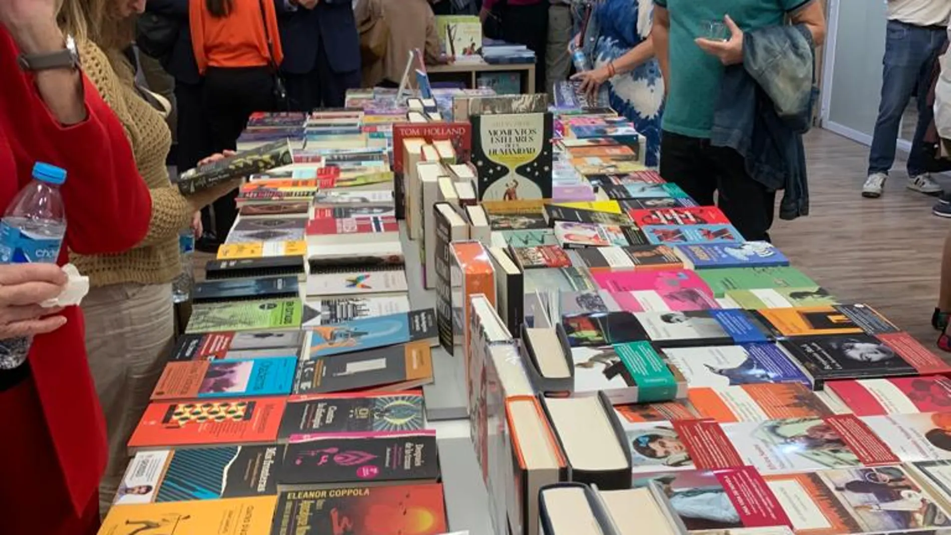 Imagen del interior de la librería valenciana