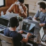 Más de la mitad de las empresas españolas no percibe la recuperación económica