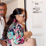 Isabel Pantoja junto a su hermano Agustín