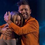 Las lágrimas de Lola Índigo con Pablo López en "La Voz"