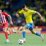 Sergi Cardona con la Unión Deportiva Las Palmas frente al Atlético de Madrid