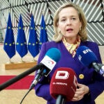 Calviño dice que no bastan las normas nacionales para regular el "reto global" de la IA