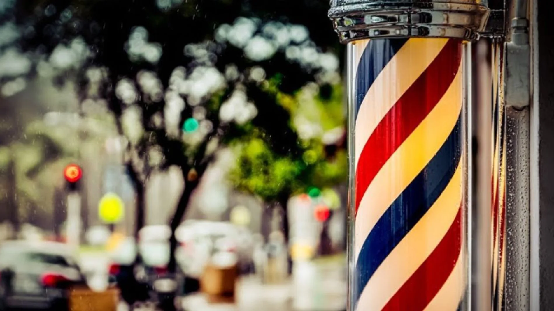 Poste típico de una barbería