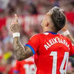 AMP2.- Fútbol/Selección.- Grimaldo, Aleix García, Riquelme y Remiro, grandes novedades en la lista de De la Fuente