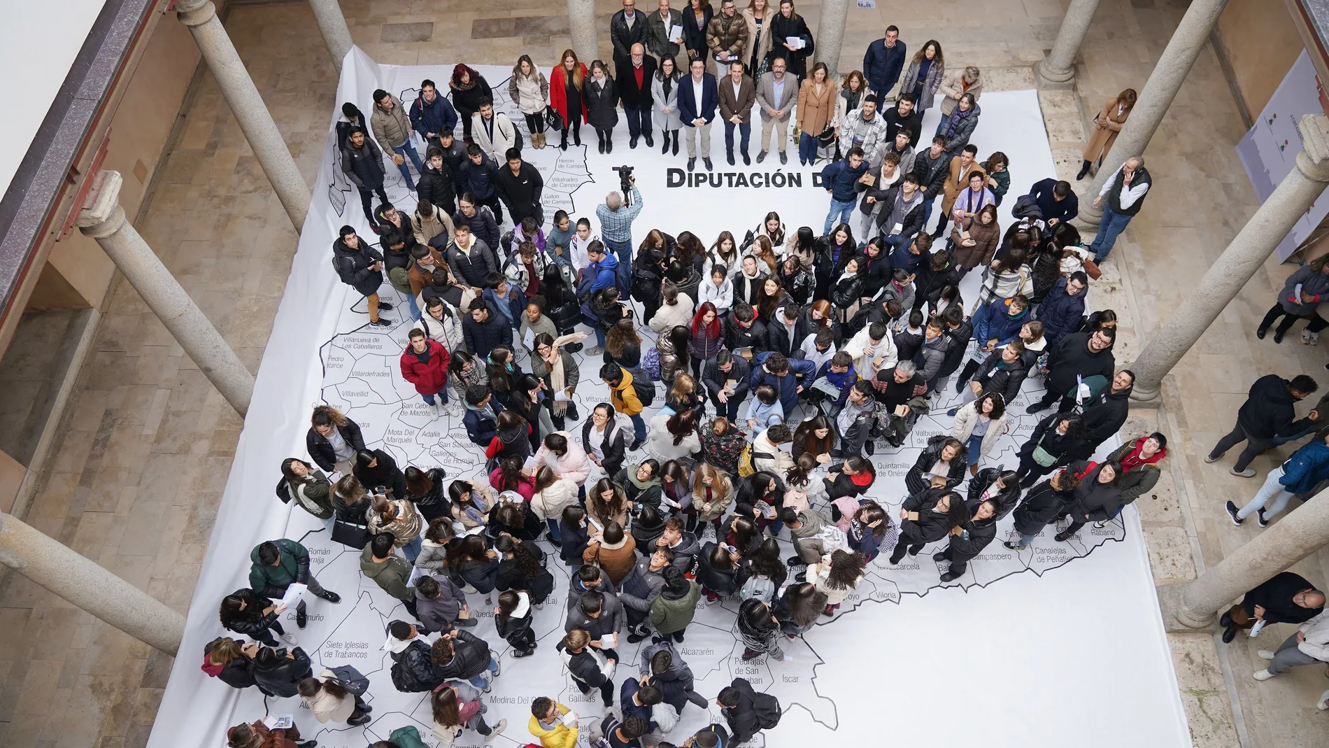 Conrado Íscar clausura en Tordesillas el XIV Encuentro de la Red de Servicios de Información Juvenil