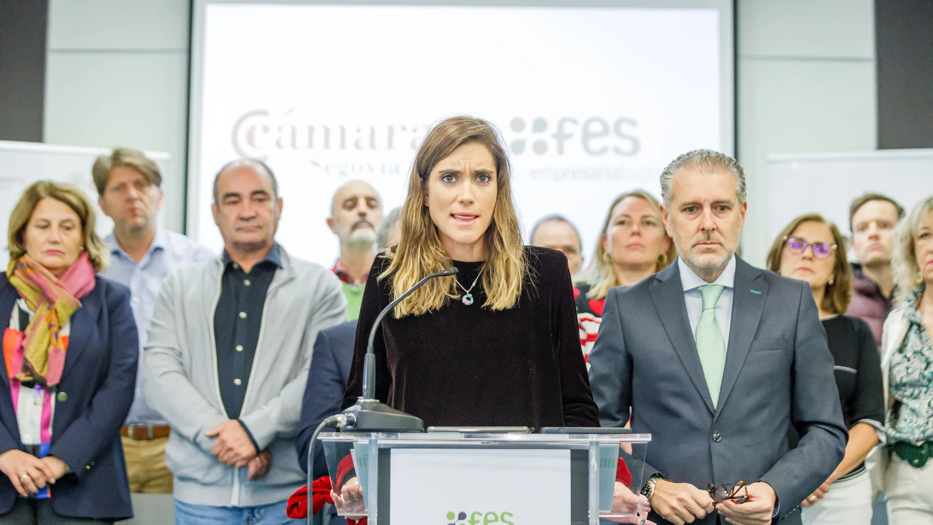 La presidenta de la Cámara de Comercio e Industria de Segovia, María José Tapia, y el presidente de la Federación Empresarial Segoviana, Andrés Ortega realizan una declaración institucional conjunta acerca de la coyuntura política actual