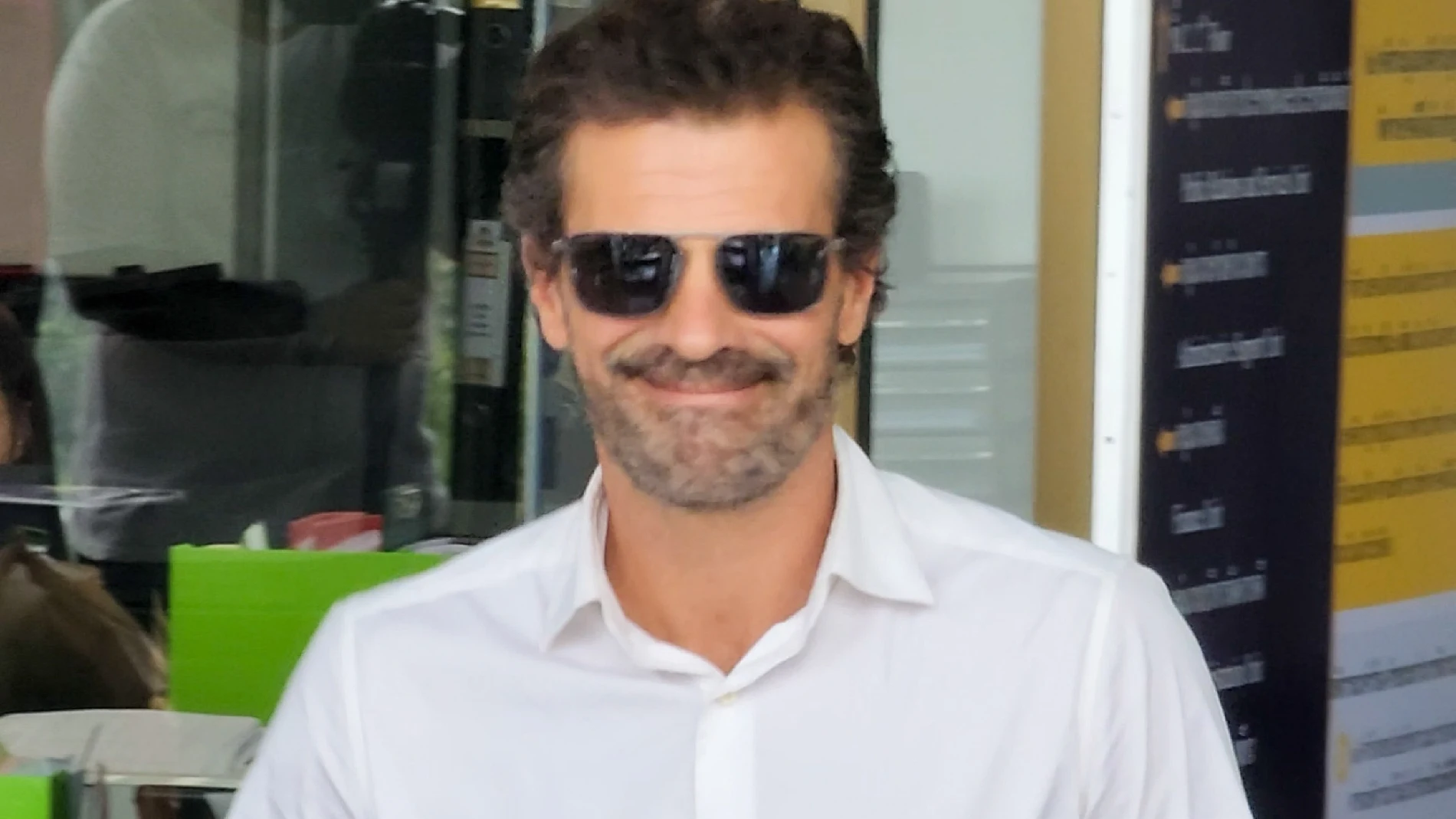 Rodolfo Sancho acompaña a su hijo Daniel a su vista ante el juez