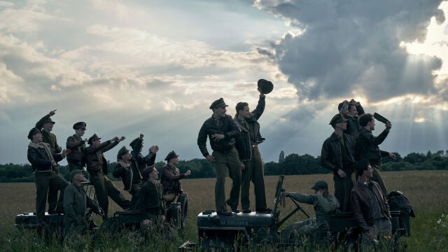 La serie "Masters of the Air", de Steven Spielberg y Tom Hanks, ya tiene tráiler