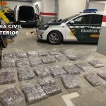Cádiz.-Sucesos.- Detenido en Chipiona el conductor de una furgoneta que transportaba 115 kilos de hachís