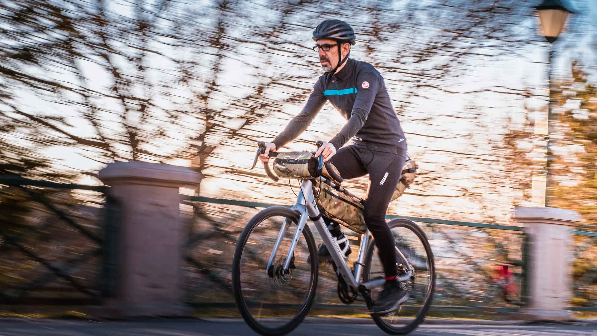 ¿Cuál es la multa por circular por la acera con la bici?