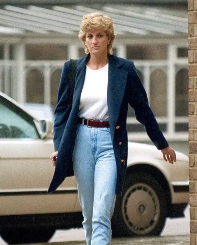 Estas son las americanas de Zara esenciales para conseguir el look de Lady Di.