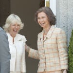 LaReina Sofía junto a Carlos III de Inglaterra y Camila Parker