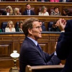 Pedro Sanchez y Alberto Nuñoz Feijoo en el pleno de investidura en el Congreso de los Diputados. © Alberto R. Roldán / Diario La Razón. 15 11 2023