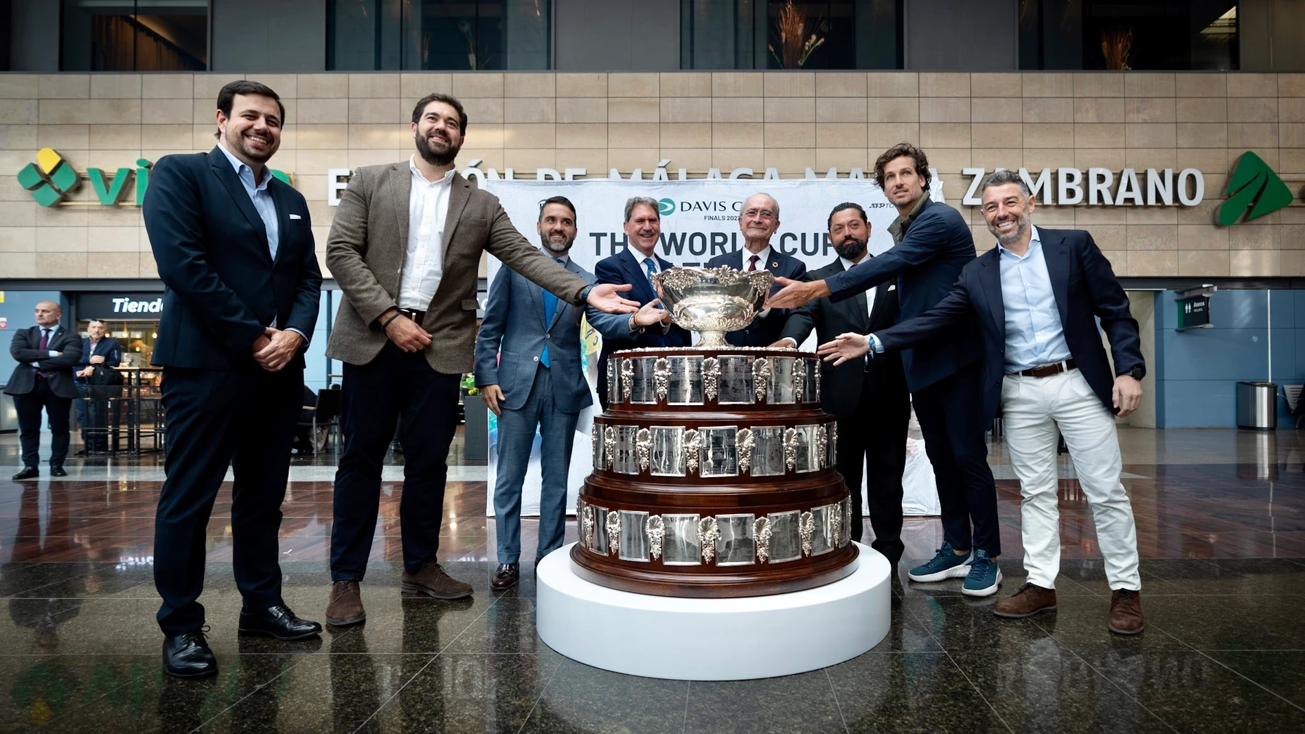 El 'Ensaladera' de la Copa Davis llega a Málaga para la celebración de la Final 8. AYUNTAMIENTO DE MÁLAGA 16/11/2023