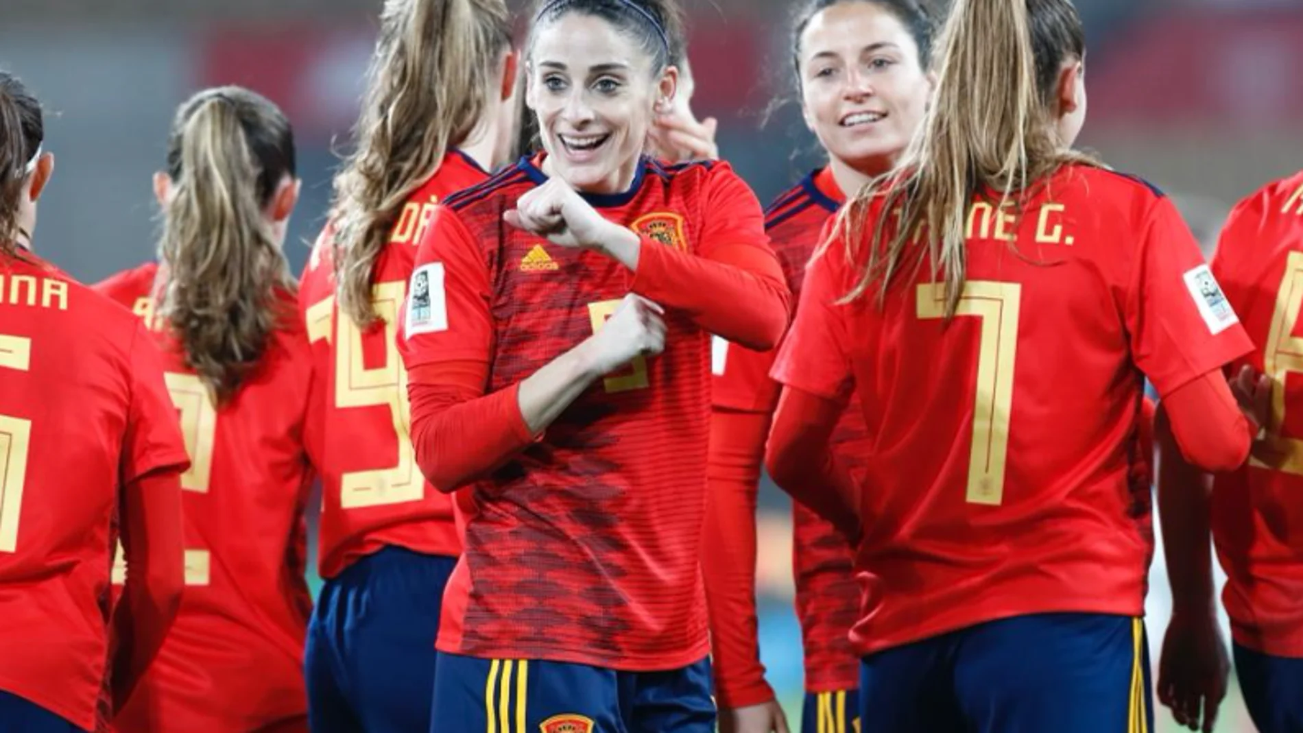 Rafaela Pimenta representa a Misa Rodríguez y Esther González