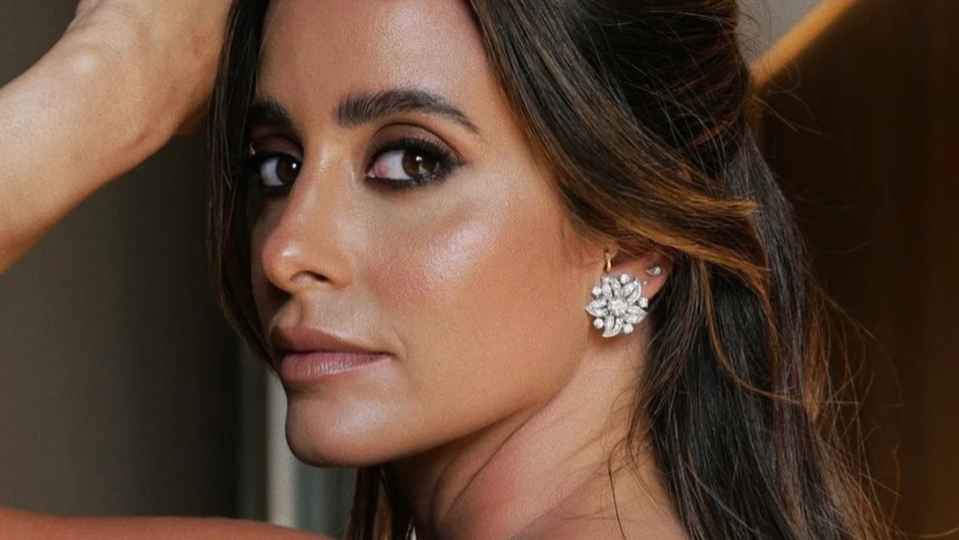 Estos son los 7 maquillajes para triunfar en el Black Friday.