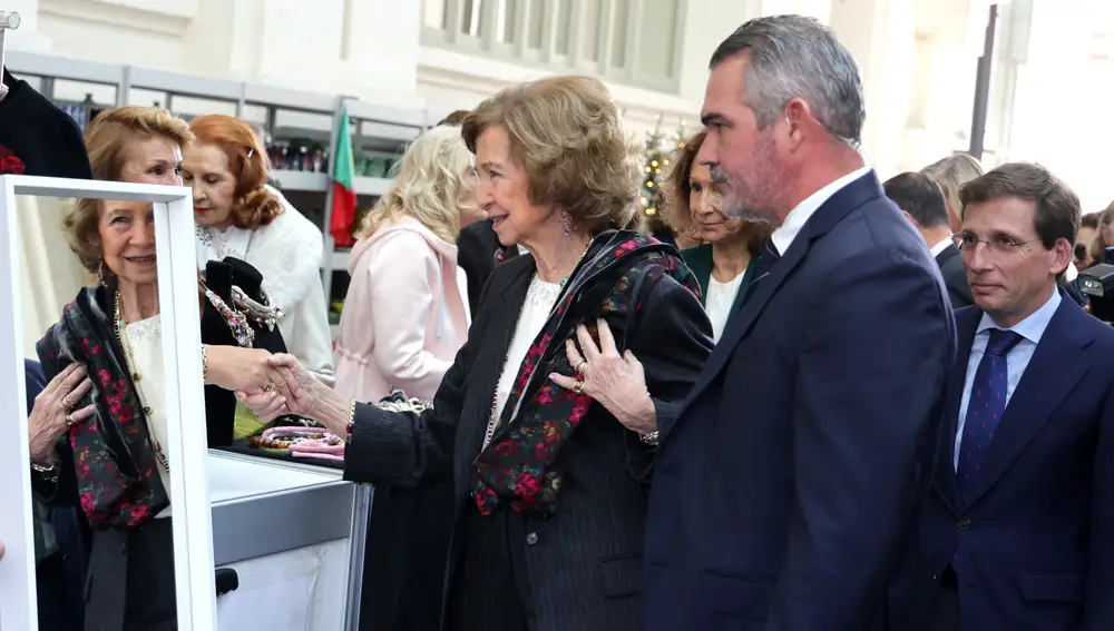 La Reina Sofía acude a la inauguración de 'El Rastrillo de Nuevo Futuro'