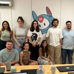 Alan Fusté y Xavier Velasco, fundadores de Adaptical, junto al equipo de esta startup española