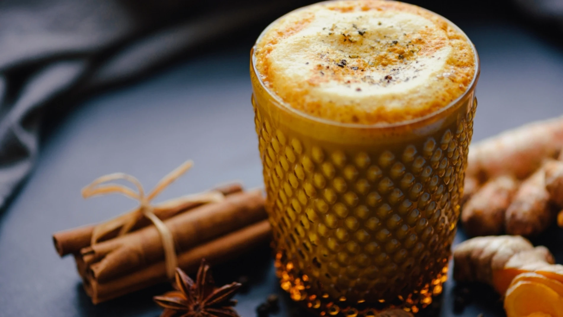 Leche dorada o "Golden Milk"