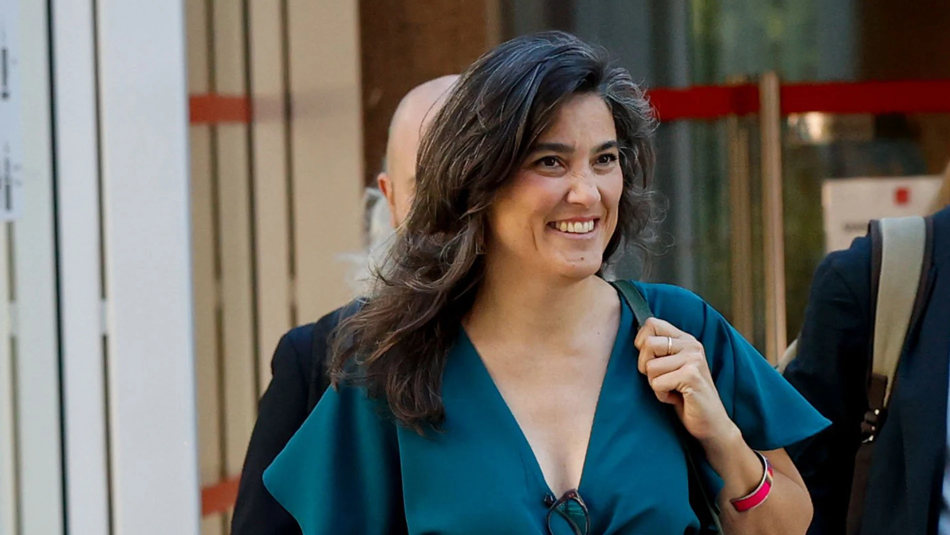 Manuela Bergerot a su llegada a la Asamblea