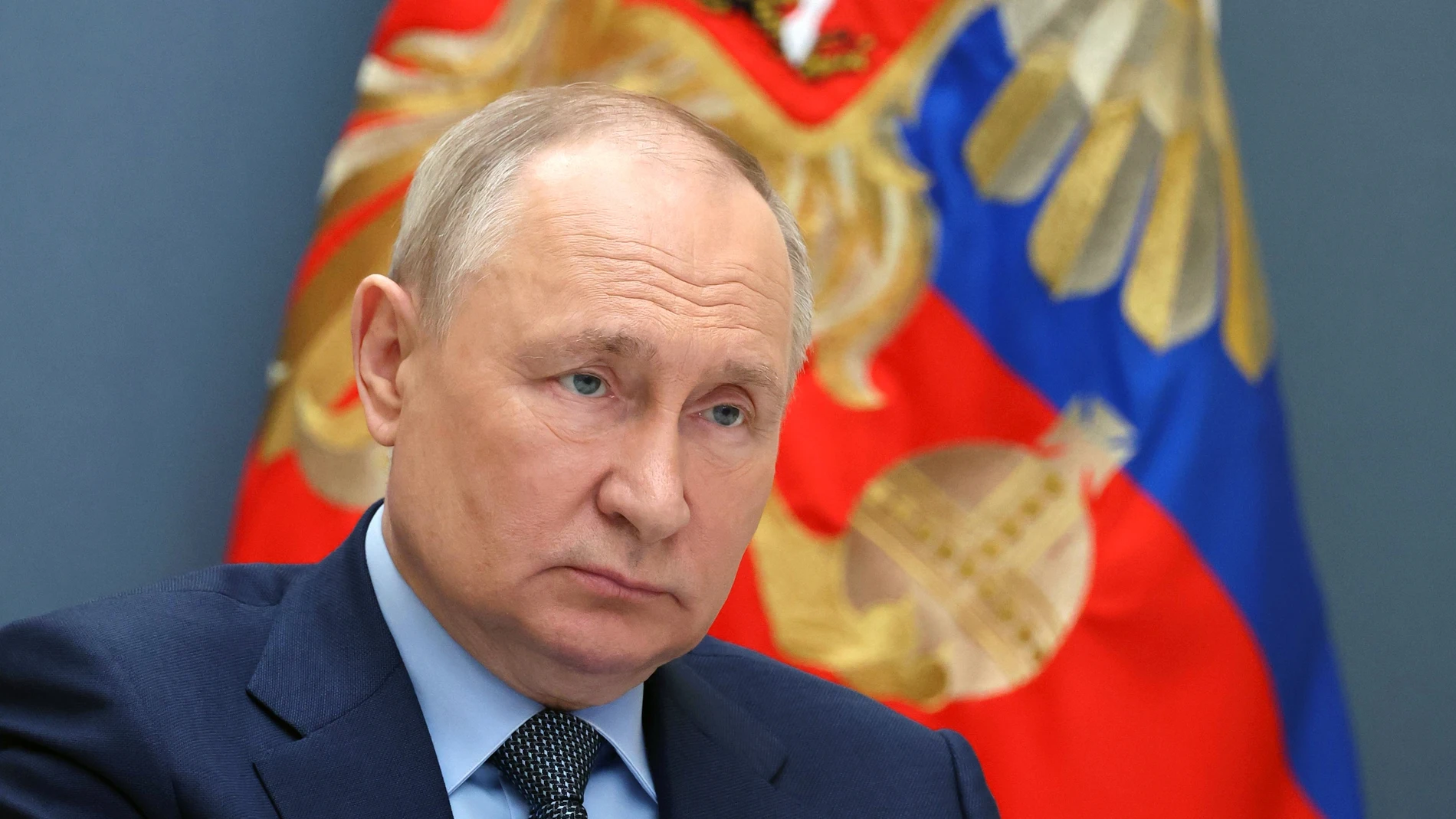 Moscow (Russian Federation), 21/11/2023.- Russian President Vladimir Putin attends the extraordinary G-20 summit, via videoconference in Moscow, Russia, 22 November 2023. (Rusia, Moscú) EFE/EPA/MIKHAEL KLIMENTYEV / SPUTNIK / KREMLIN POOL MANDATORY CREDIT